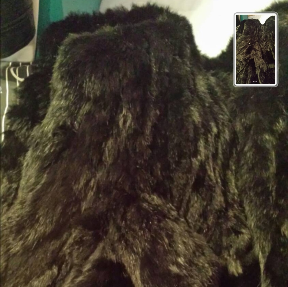 100% Authentic Rabbit Fur Coat - Picture 7 of 8